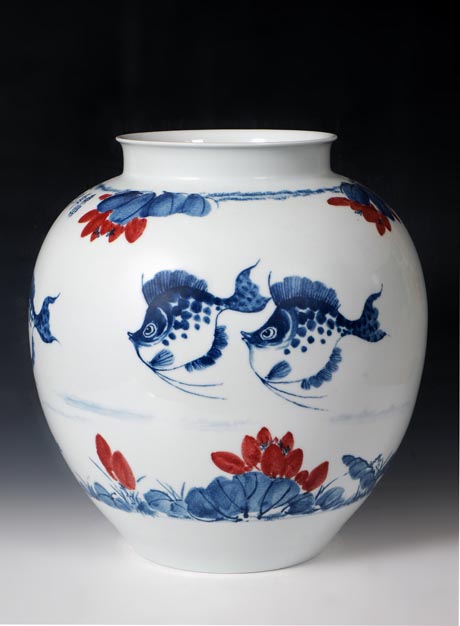 ����ˮ �У��P��ɳ����1939����������ʡ�ϲ��������I(y��)�����빤ˇ���g(sh��)�W(xu��)Ժ��һֱ�ھ����(zh��n)�մɌW(xu��)Ժ�����մ����g(sh��)�������մ�ˇ�g(sh��)��(chu��ng)������һλ�̌W(xu��)�c��(chu��ng)����Y(ji��)�ϵ��մ�ˇ�g(sh��)���������Ї���ˇ���g(sh��)�󎟣��Ї���ˇ���g(sh��)�ҌW(xu��)���߼����T�������(zh��n)�t�ǈA���մ�ˇ�g(sh��)�������Ρ�����(n��i)�����I(y��)�����s־���D���Ⱦ�Ԕ��(x��)��B����������1994���1996��ɴ����Ϻ��h���մ�ˇ�g(sh��)�^�e�k������ˮ�մ�ˇ�g(sh��)��Ʒչ���������������������Ո󡷡����ąR�������ڄӈ����������Ո���桷�քe���ˈ��������Ʒ����ڡ���(d��ng)���Ї������(zh��n)ˇ�g(sh��)�մ��ղش�䡷���������(zh��n)�մ����g(sh��)�ټҡ������Ї���(d��ng)���մ����g(sh��)���o�䡷�͡��Ї�ˇ�g(sh��)������䛡��ȕ��С�����ʮ�ಿ���Ҽ��մ�ˇ�g(sh��)������ˇ�g(sh��)�ȴ��͌����ϰl(f��)����Ʒһ�ٶ�����ܶ����I(y��)���Ԍ���ˇ�g(sh��)�ɾ����ˌ��}��B����Ҫ���挣���С�����ˮ�մ�ˇ�g(sh��)����������ˮ����ˇ�g(sh��)����������ˮ��������Ƭ�������S����Ʒ��α��x�͵��������Ϻ�����������T�ȵؼ��ձ����n�����¼��µȇ�չ�������ܺ���(n��i)����ʿ���u���ղؼ��H�A��            ......  Ԕ��(x��)��rՈ�c���^��